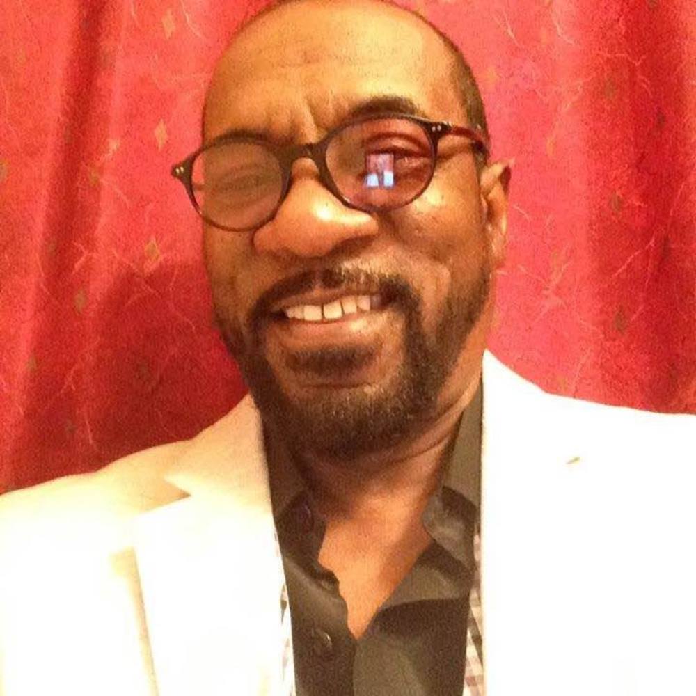 Meet your Posher, Howard